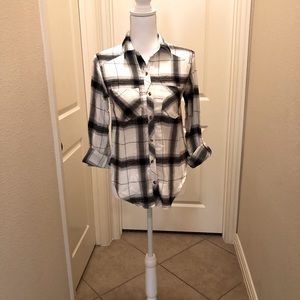 NWT Daytrip Flannel Shirt from the Buckle XS